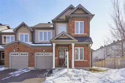 768 Maloja Way, Stittsville - Munster - Richmond, On K2s 0n7