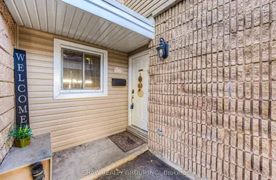 Condo Townhouse in Waterloo