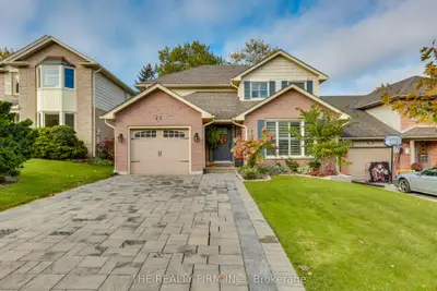 Detached in London South