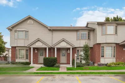 70 Chapman Court 62, London North, On N6g 4z4