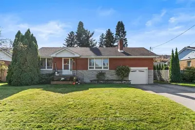 Detached in Grimsby