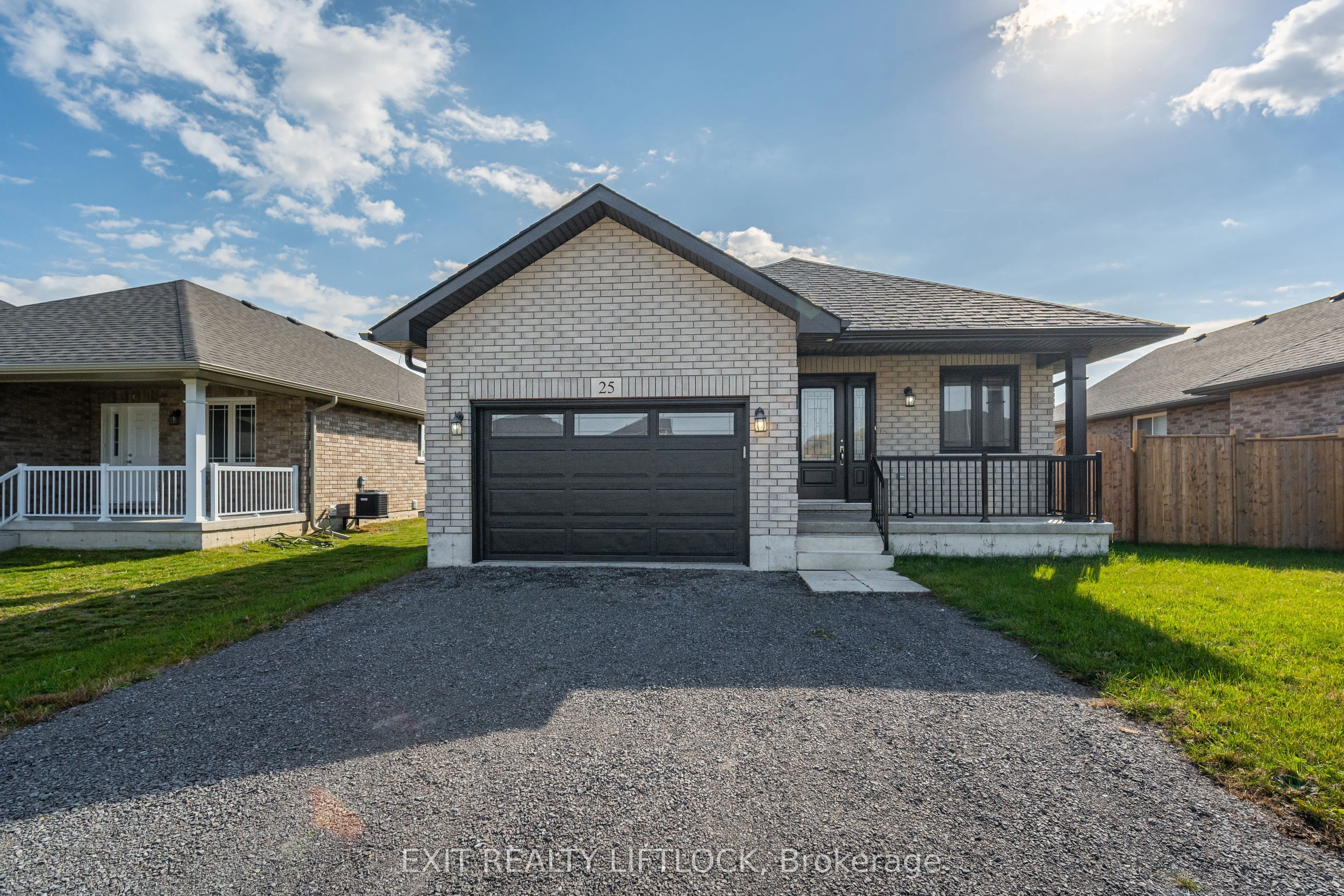Detached in Asphodel-Norwood