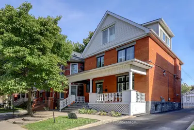 Detached in Hamilton