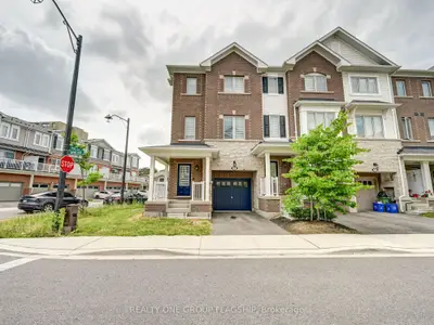 Att/Row/Townhouse in Hamilton