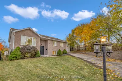 Detached in Cambridge