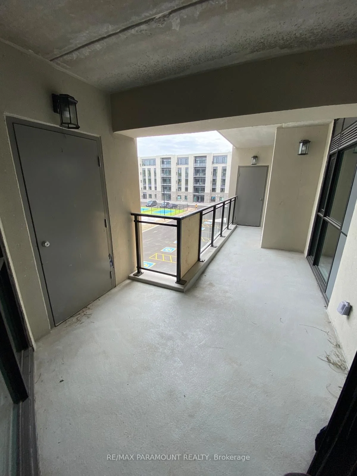 Condo Apartment in St. Catharines
