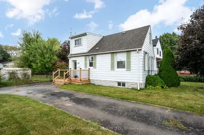 Detached in London East
