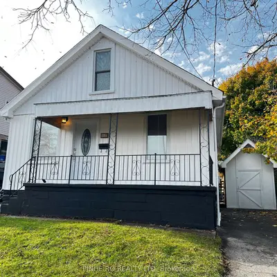 Detached in London South