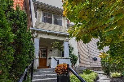 Detached in Hamilton
