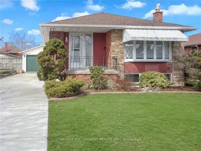 Detached in Hamilton