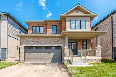 Detached in Thorold