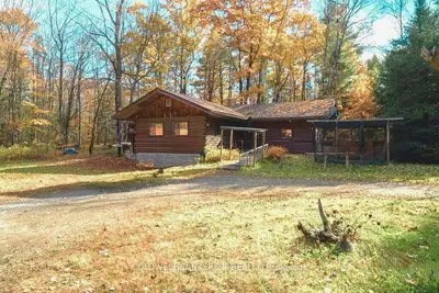 Rural Residential in Addington Highlands