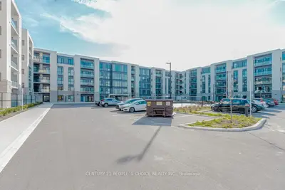 Condo Apartment in St. Catharines