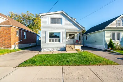 Detached in Hamilton