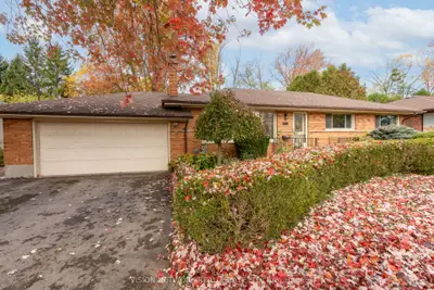 Detached in London North