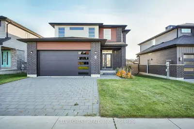 Detached in Strathroy-Caradoc