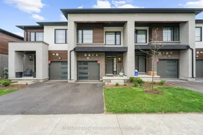 Condo Townhouse in Cambridge