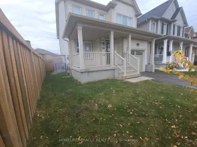 Detached in Brantford