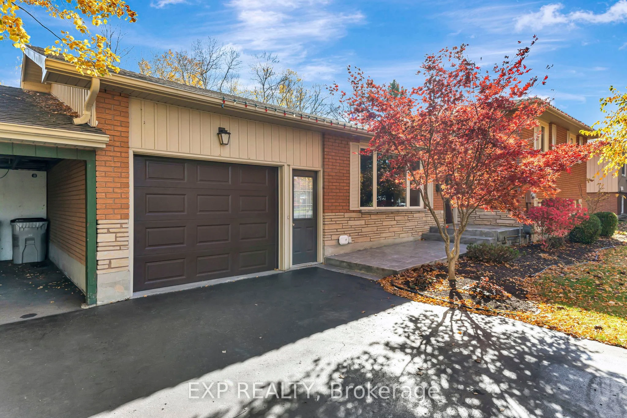 Detached in North Perth