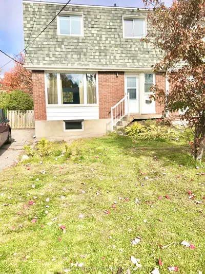 Semi-Detached in North Bay