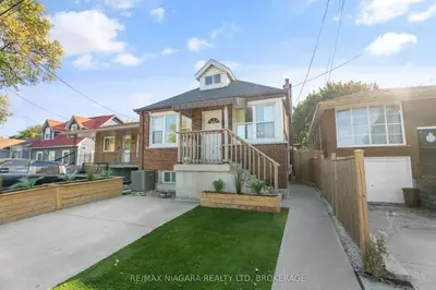 Detached in Hamilton