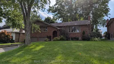 11 Cardinal Court, Tillsonburg, On N4g 4s6