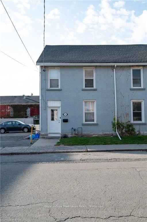 364 BARRIE Street, Kingston, ON K7K 3T3
