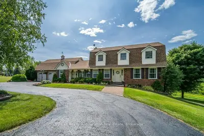 Detached in Stone Mills