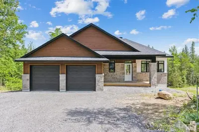 126 Cassidy Crescent, Drummond/north Elmsley, On K7c 0e1