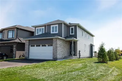 828 Snowdrop Crescent, Blossom Park - Airport And Area, On K1t 0x7