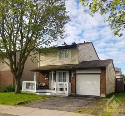 1773 Stonehenge Crescent, Cyrville - Carson Grove - Pineview, On K1b 5k3