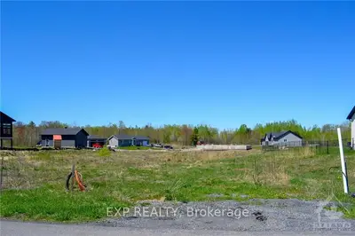 249 Roxanne Street, Clarence-rockland, On K0a 1n0
