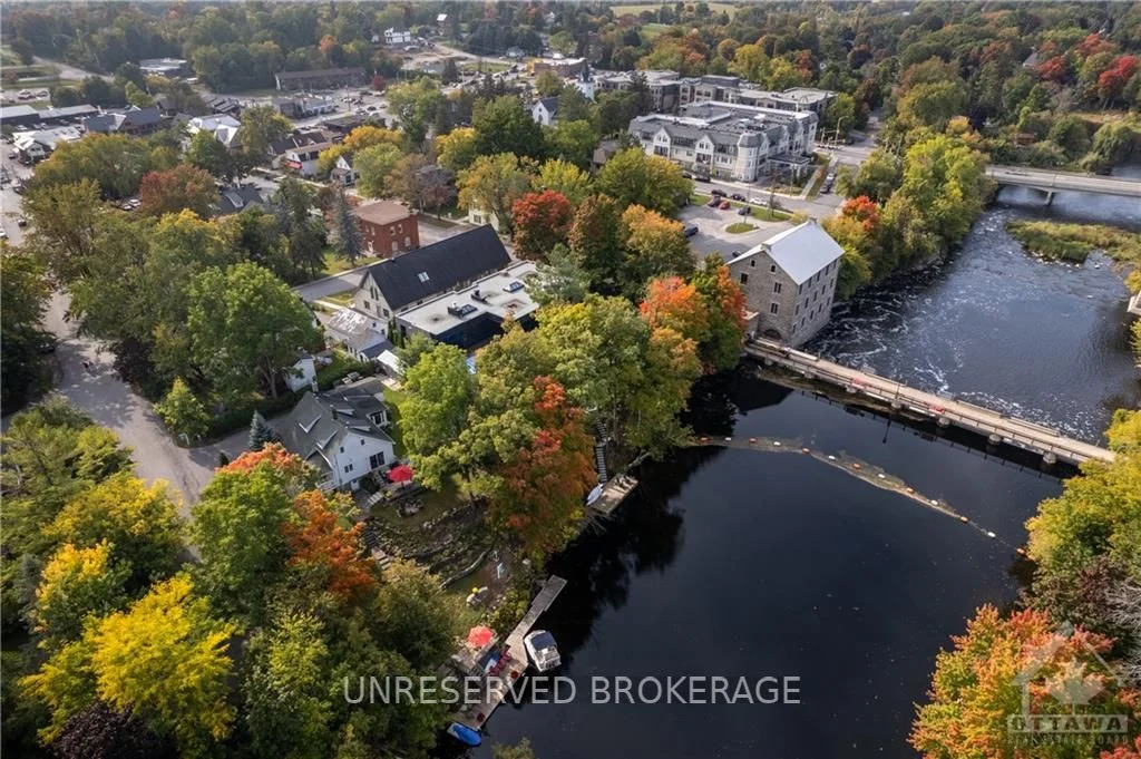 1119 TIGHE Street, Manotick - Kars - Rideau Twp and Area, ON K4M 1A3