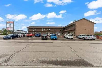 1049 Victoria Street, Petawawa, On K8h 2e2