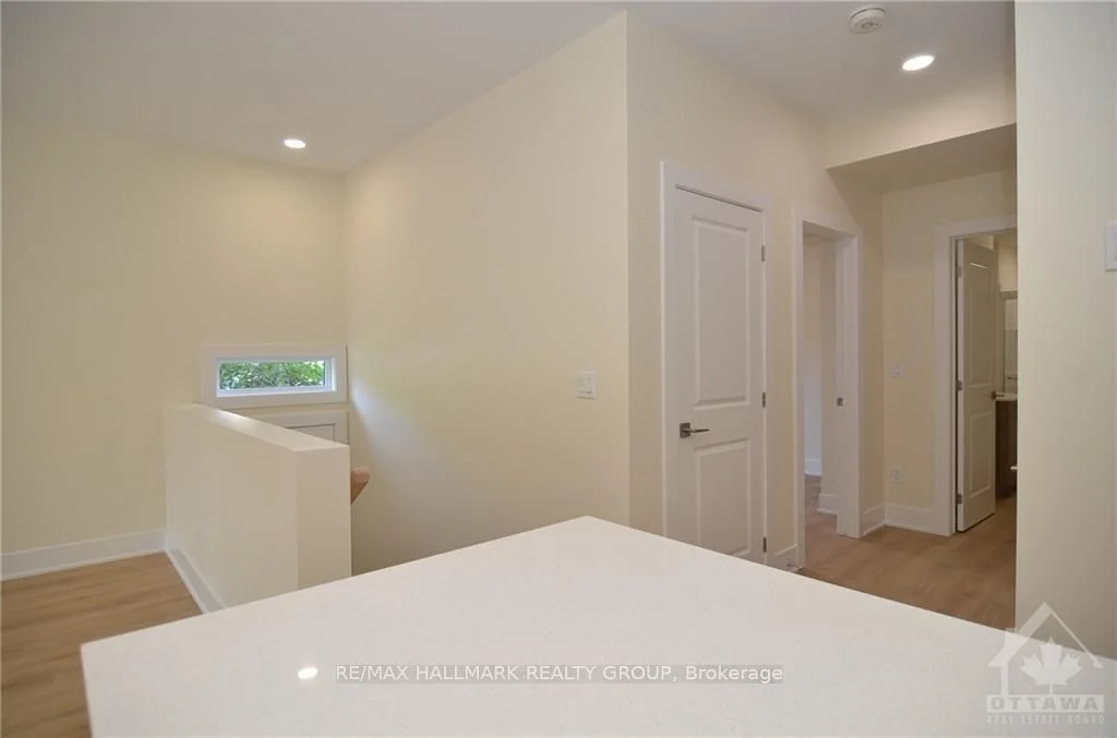 183 Columbus Avenue, Overbrook - Castleheights And Area, On K1k 1p7