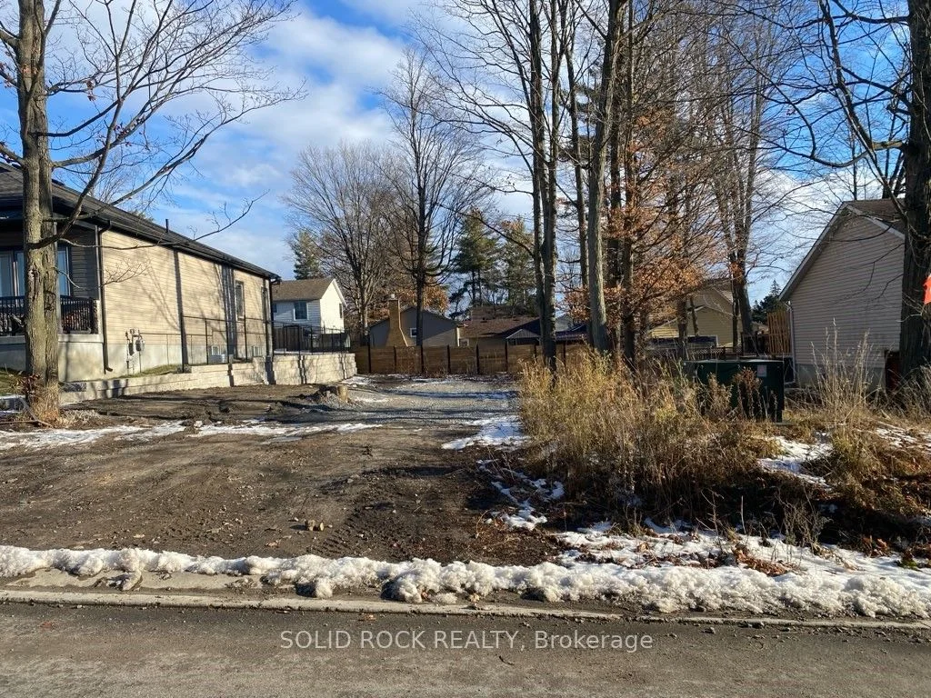 4 ADLEY Drive, Brockville, ON K6V 7E7