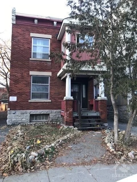 207 YORK Street, Lower Town - Sandy Hill, ON K1N 5T7
