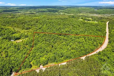 Vacant Land in Frontenac