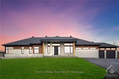 Detached in Greely - Metcalfe - Osgoode - Vernon and Area
