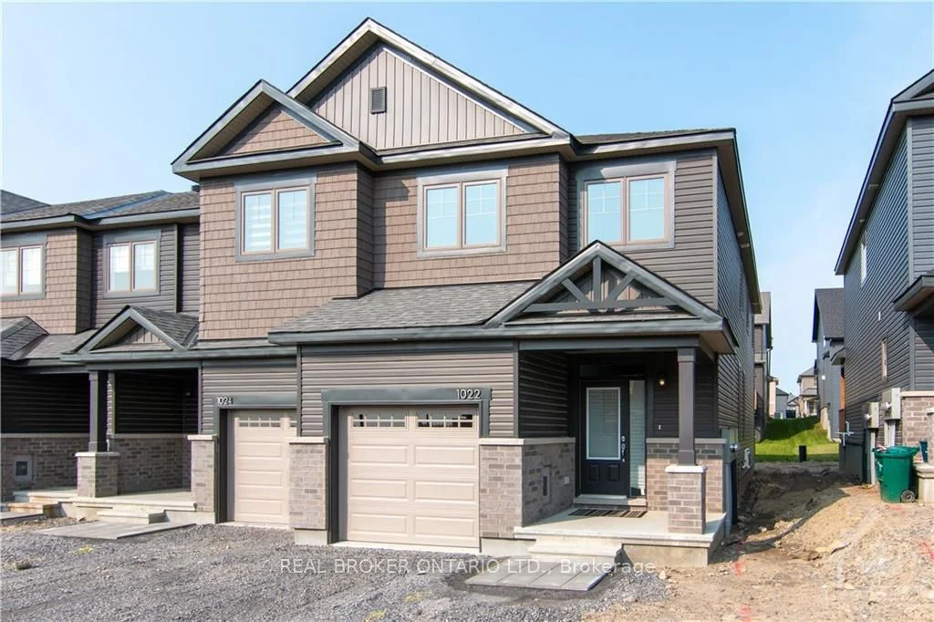 1022 KIJIK Crescent, Blossom Park - Airport and Area, ON K1X 1G6