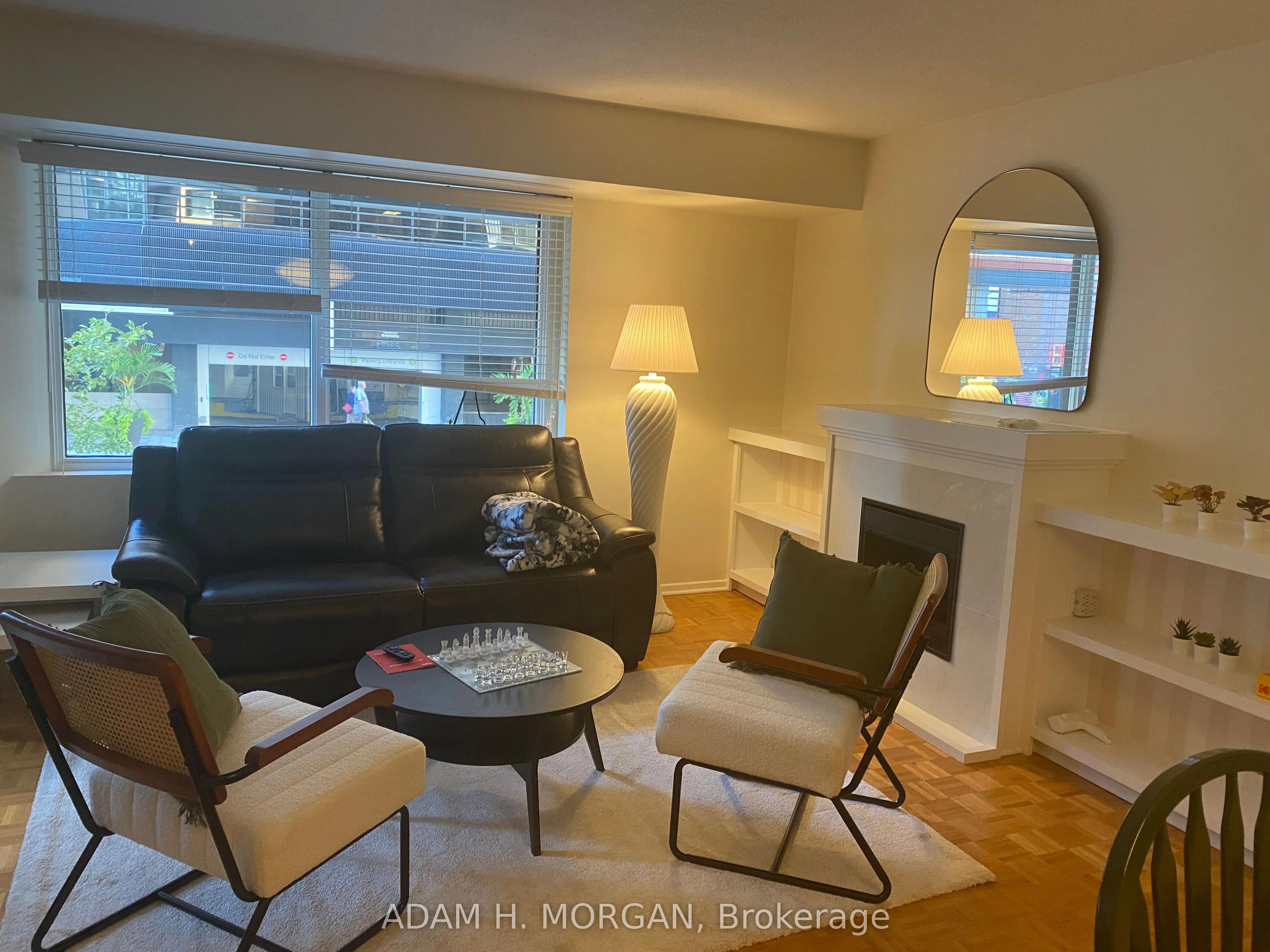 Condo Apartment in Ottawa Centre