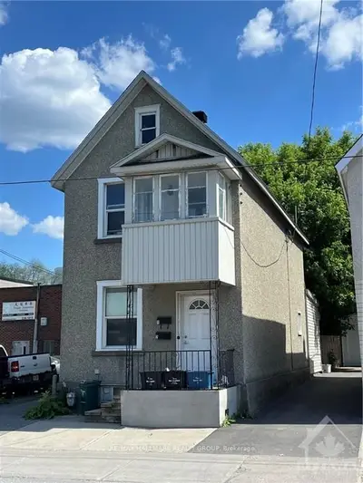 Detached in West Centre Town