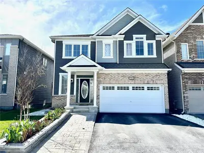 Detached in Barrhaven
