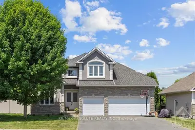 58 Queenston Drive, Stittsville - Munster - Richmond, On K0a 2z0