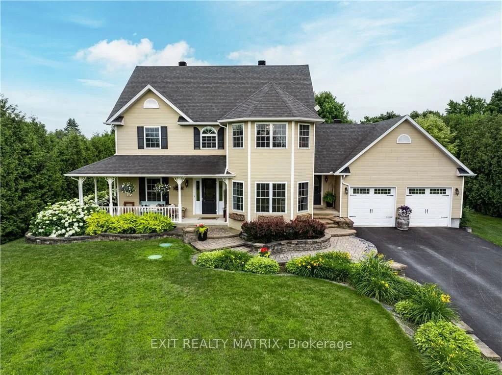 Detached in North Glengarry