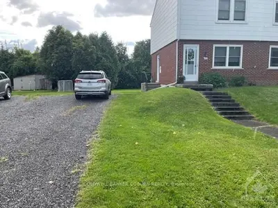 Semi-Detached in South Dundas