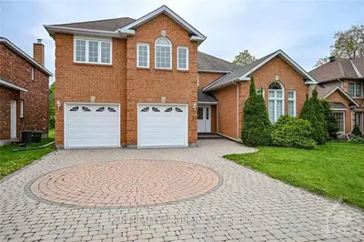Detached in Kanata