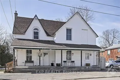 30 King Street, North Dundas, On K0c 1h0