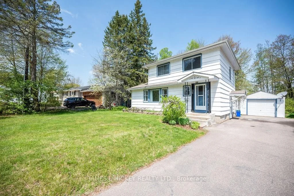 Detached in Deep River