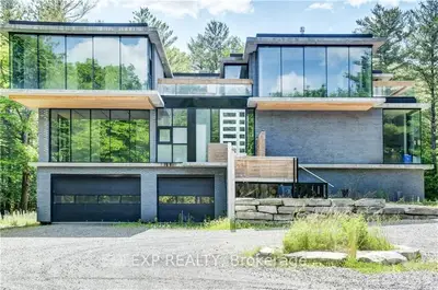 Detached in Constance Bay - Dunrobin - Kilmaurs - Woodlawn